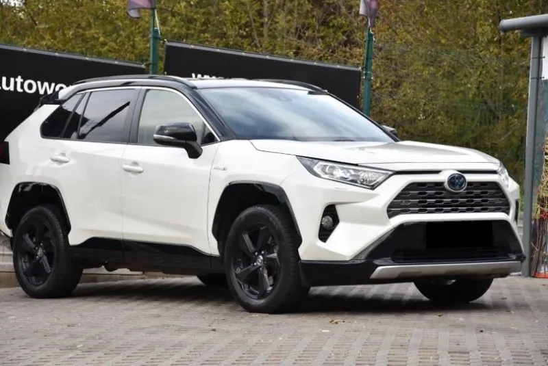 Toyota Rav4 2.5 Hybrid E-Four e-CVT Image 1