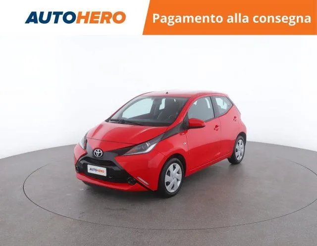 TOYOTA Aygo 1.0 VVT-i 69 CV 5p. x-play Image 1