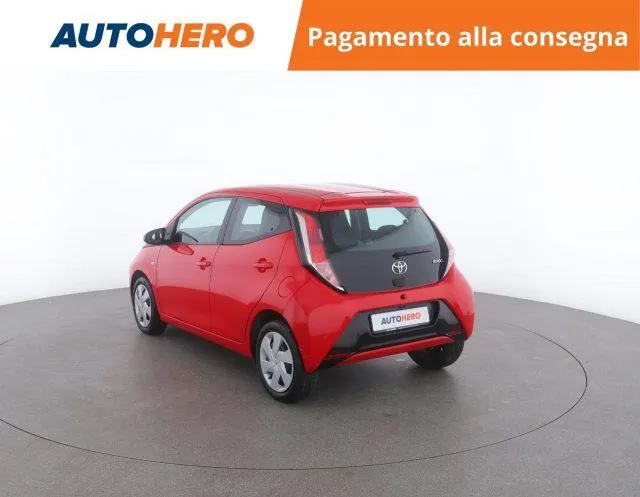 TOYOTA Aygo 1.0 VVT-i 69 CV 5p. x-play Image 4